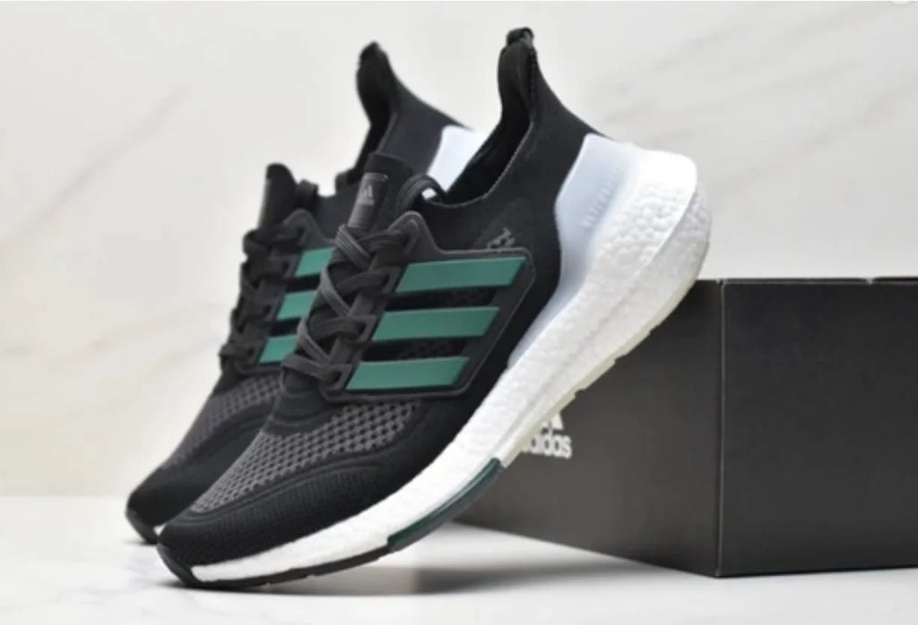 Adidas Ultraboost 21