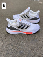 Chaussures de course Adidas EQ21